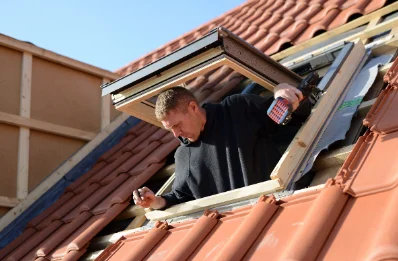 Pose de fenêtres de toit Velux à Pessans